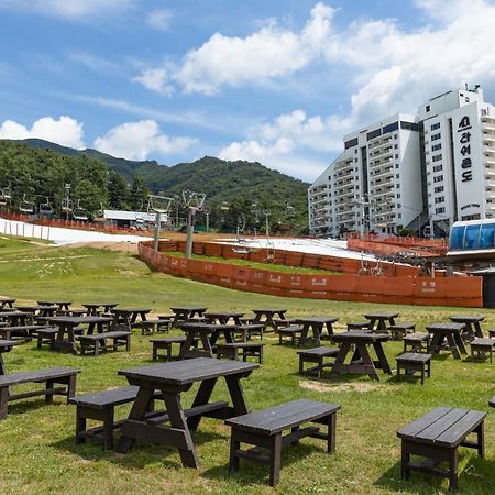 Bears Town Pocheon Exterior foto