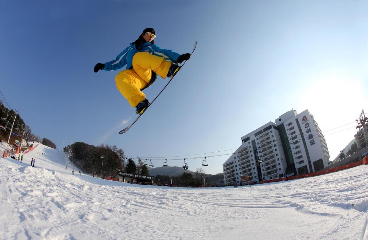 Bears Town Pocheon Exterior foto