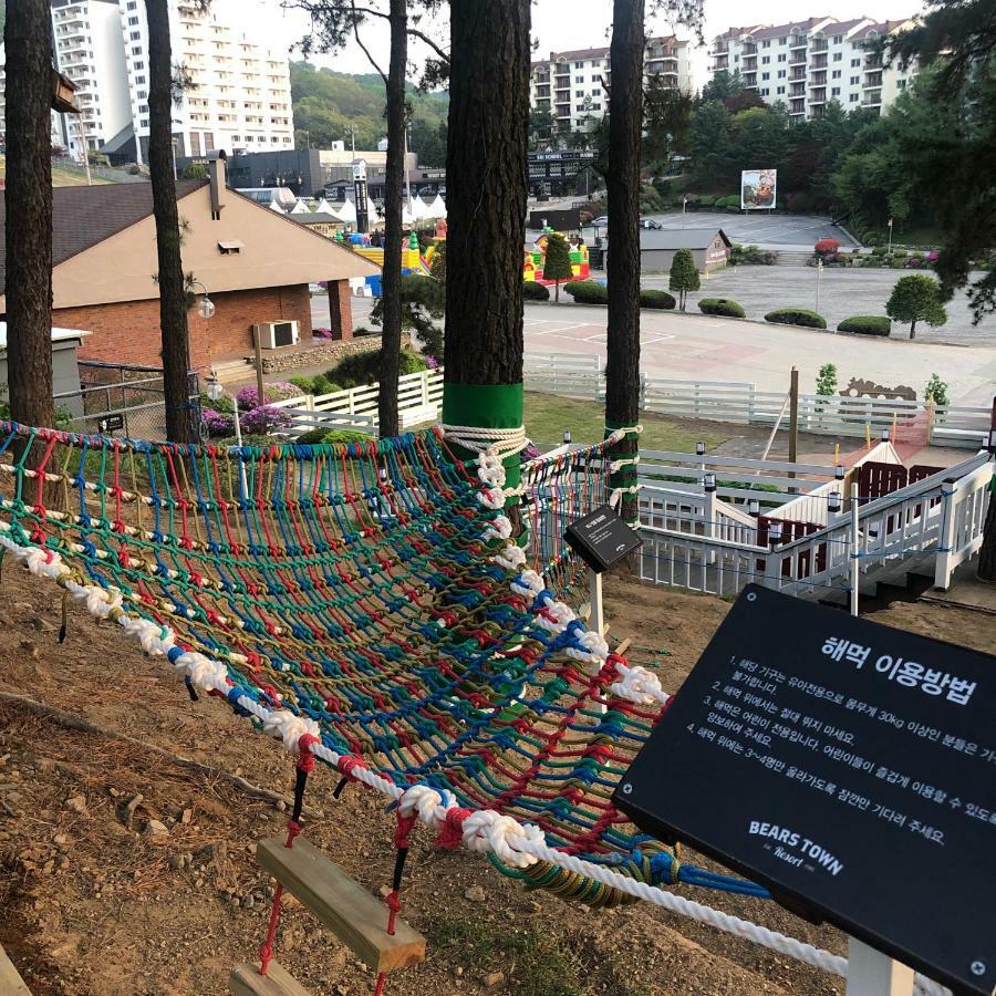 Bears Town Pocheon Exterior foto