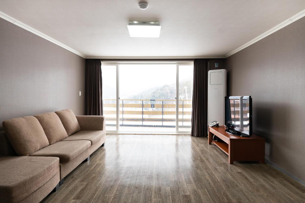 Bears Town Pocheon Exterior foto