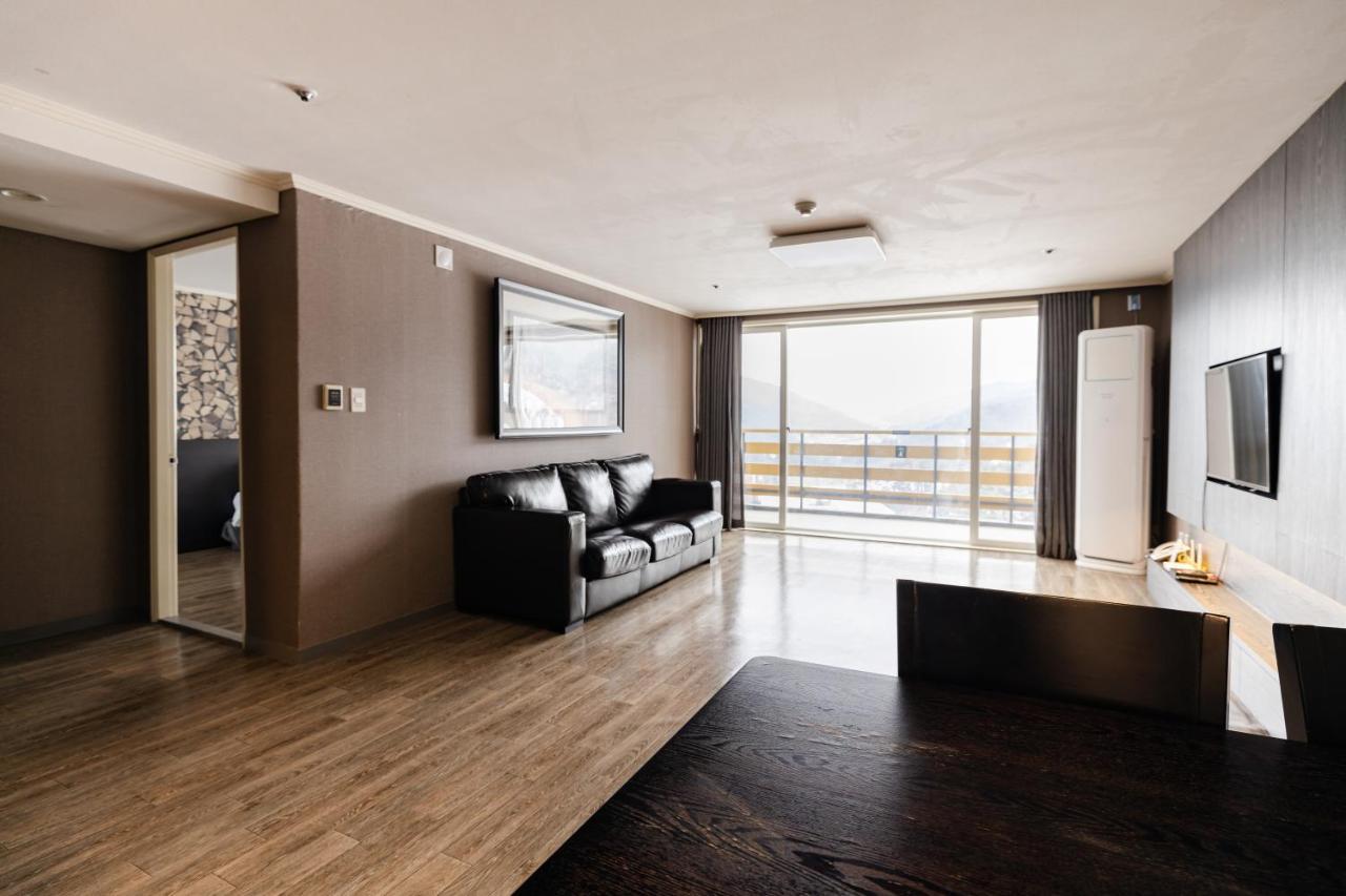 Bears Town Pocheon Exterior foto