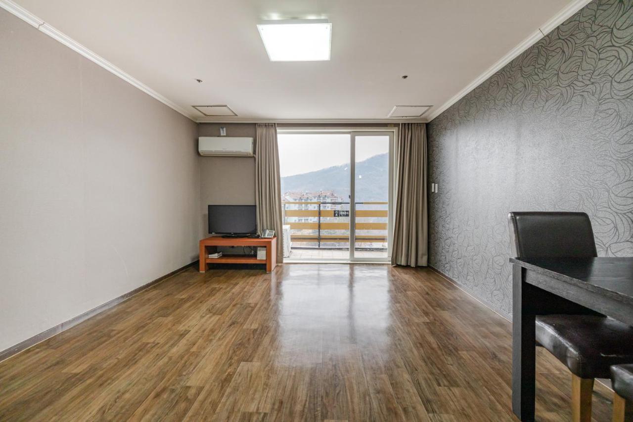 Bears Town Pocheon Exterior foto
